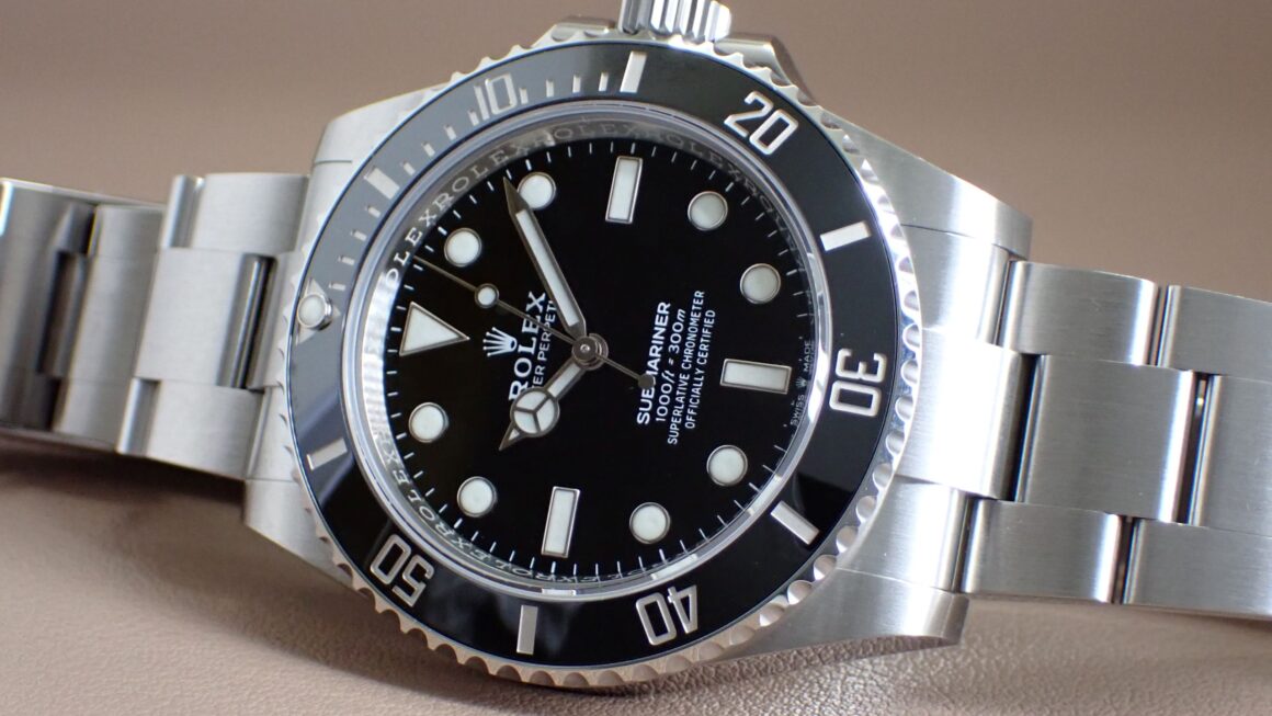 シンプルかつ実用性◎　サブマリーナー　Ref.124060