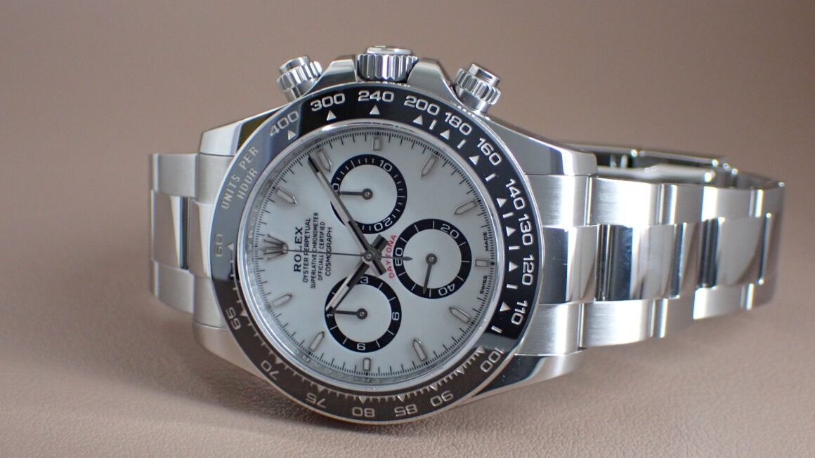 久しぶりの入荷　デイトナ　Ref.126500LN　ホワイト