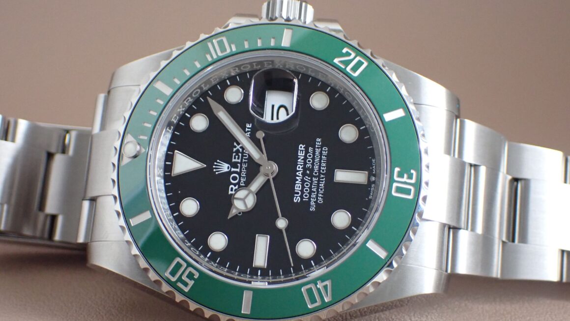ロレックスカラー　グリーンサブマリーナー　Ref.126610LV