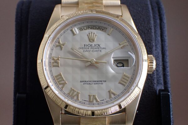 近年見かけない珍しい仕様のデイデイト Ref.18248　