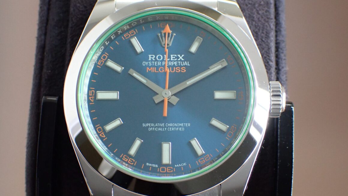 生産終了ミルガウス　Ref.116400GV　ブルー