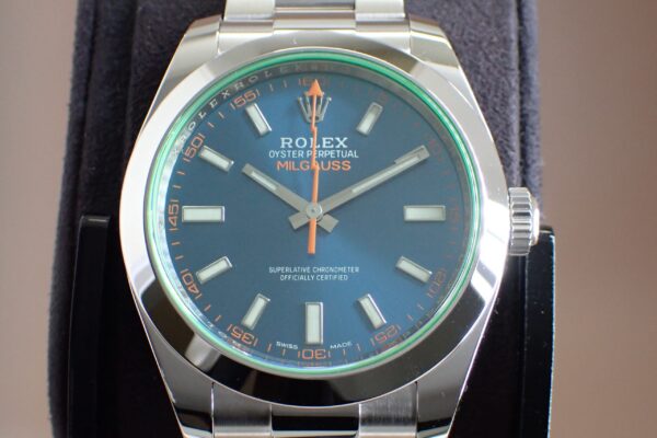 生産終了ミルガウス　Ref.116400GV　ブルー