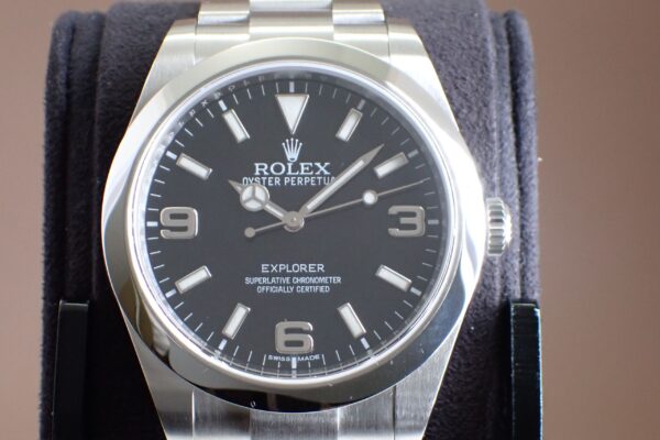 こだわりのブラックアウト仕様　エクスプローラー　Ref.214270