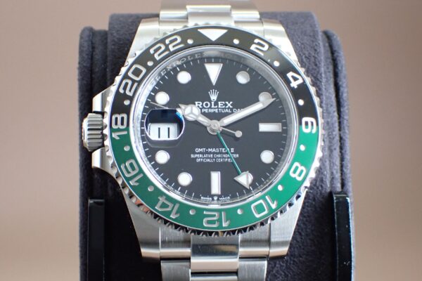 異彩を放つレフティー　126720VTNR